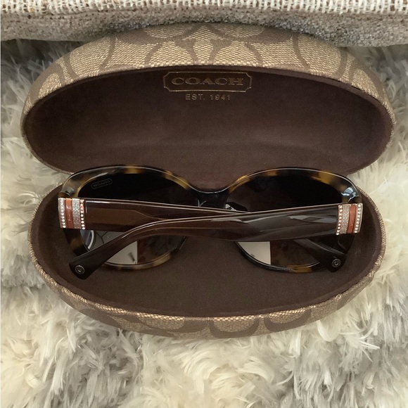 Coach Brown Spotty Tortoise Sunglasses w/ Rhinestone Accents w/ OG case & Cloth - Picture 4 of 7